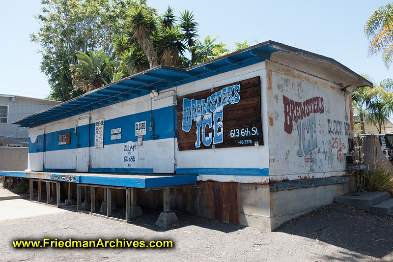 historic,history,ice,vendor,house,union ice,ice man,ice house,iconic,business,71 years,